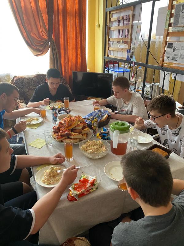 Поздравляем с днём рождения Степана и Валерия!
