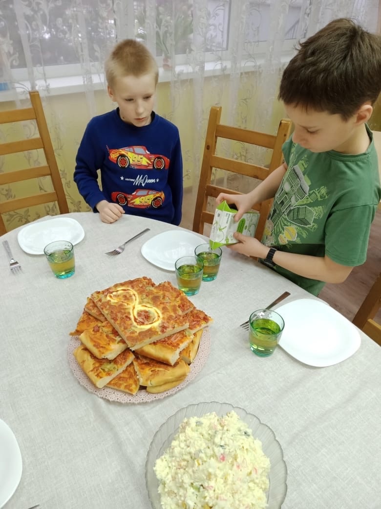 Празднование 8 марта