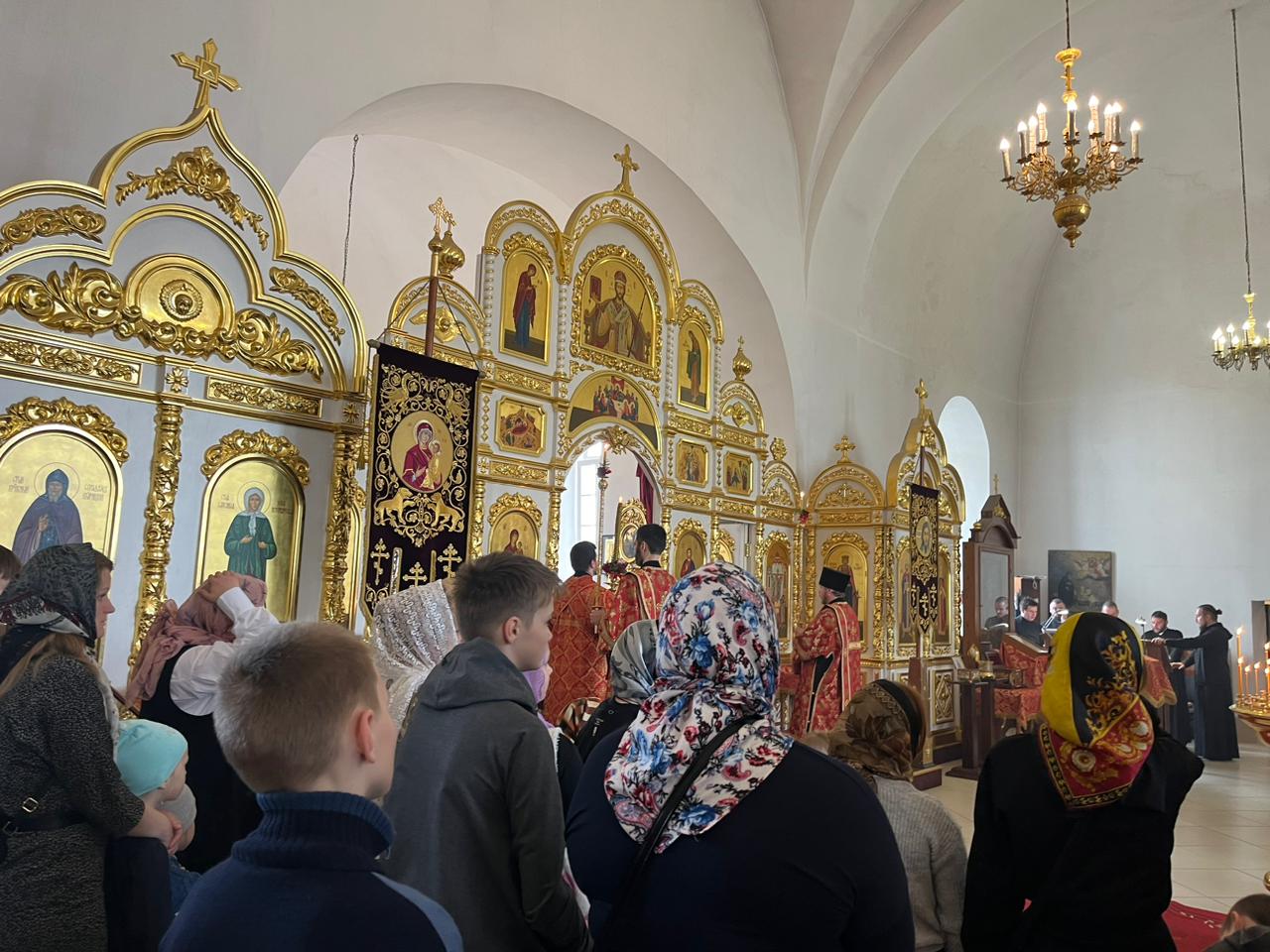 Пасхальный праздник Детская Божественная Литургия 