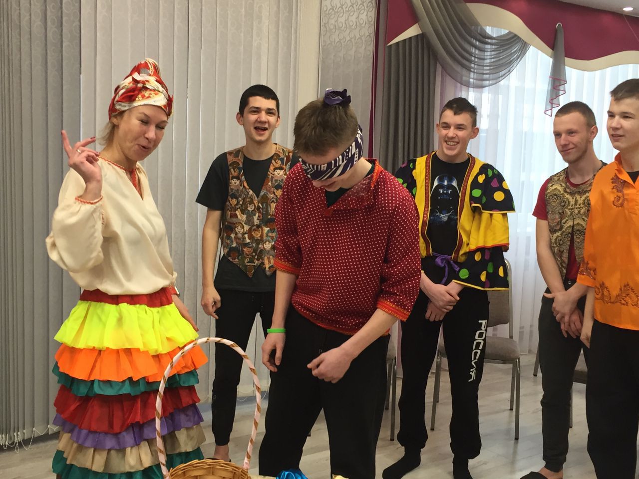 Знакомство с традиционным народным праздником "Масленица"
