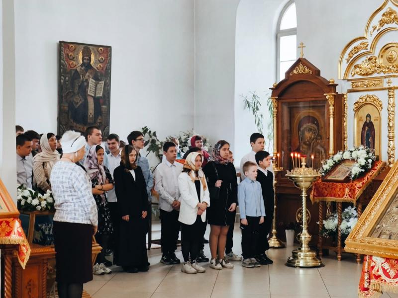 Пасхальный праздник «Детская Божественная Литургия»