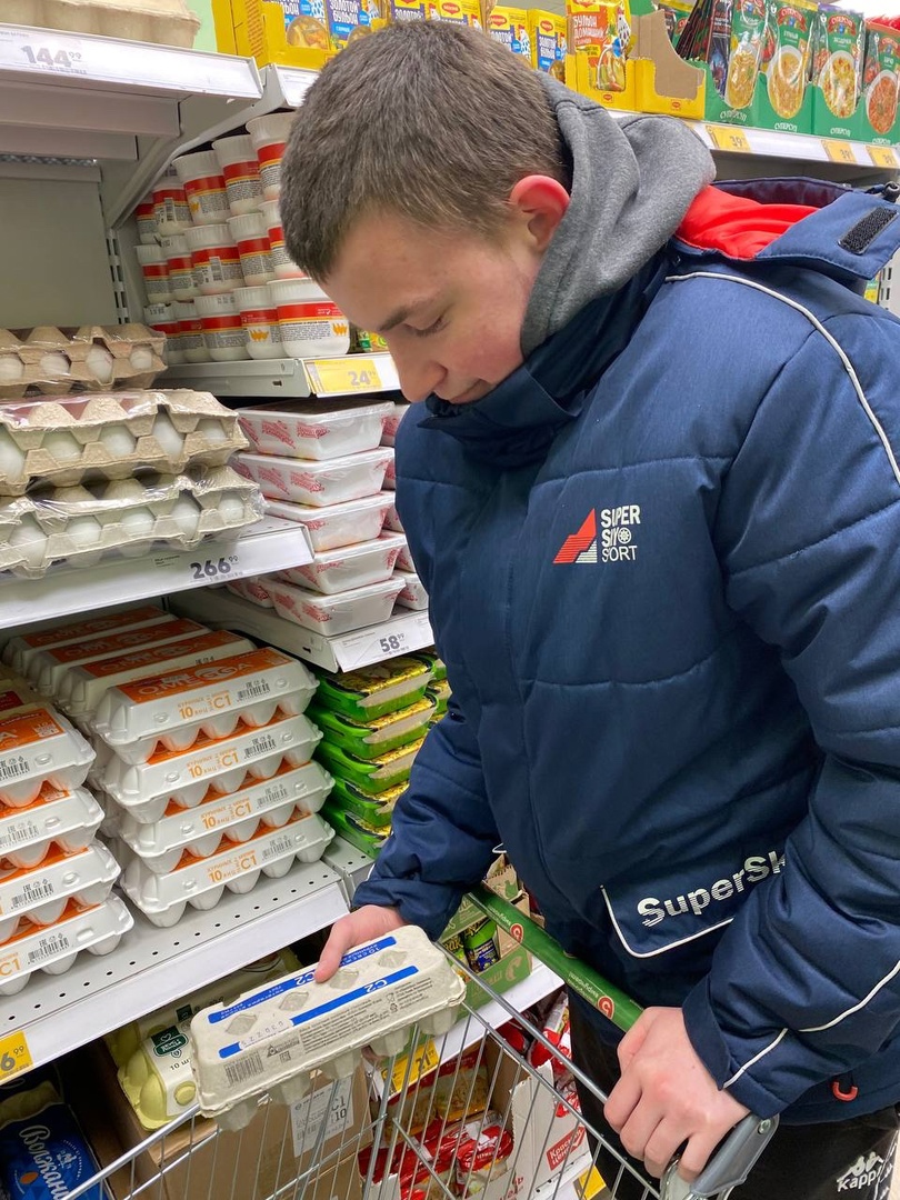 Поздравляем Анатолия К. с Днем рождения