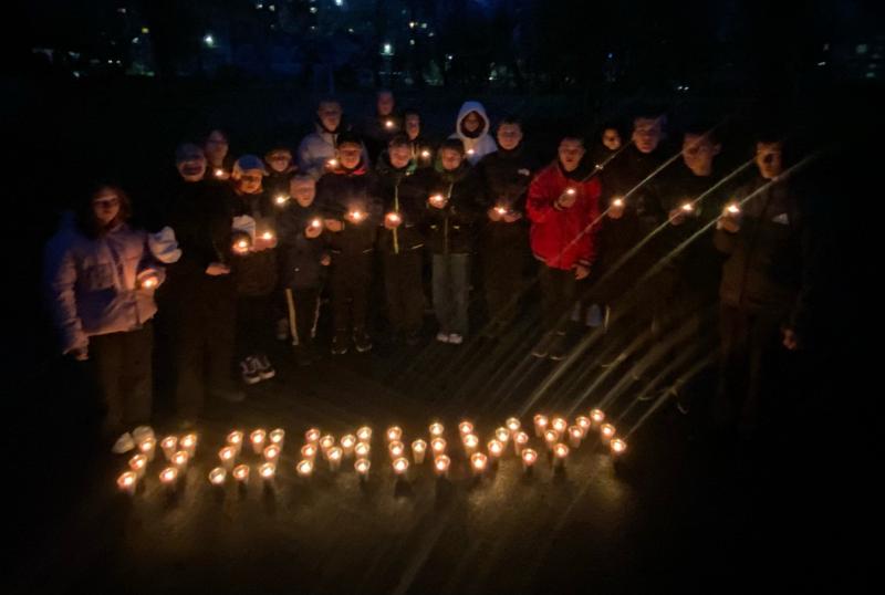 Воспитанники ГБУ ЛО «Тихвинский ресурсный центр» присоединились к акции "Свеча памяти" 