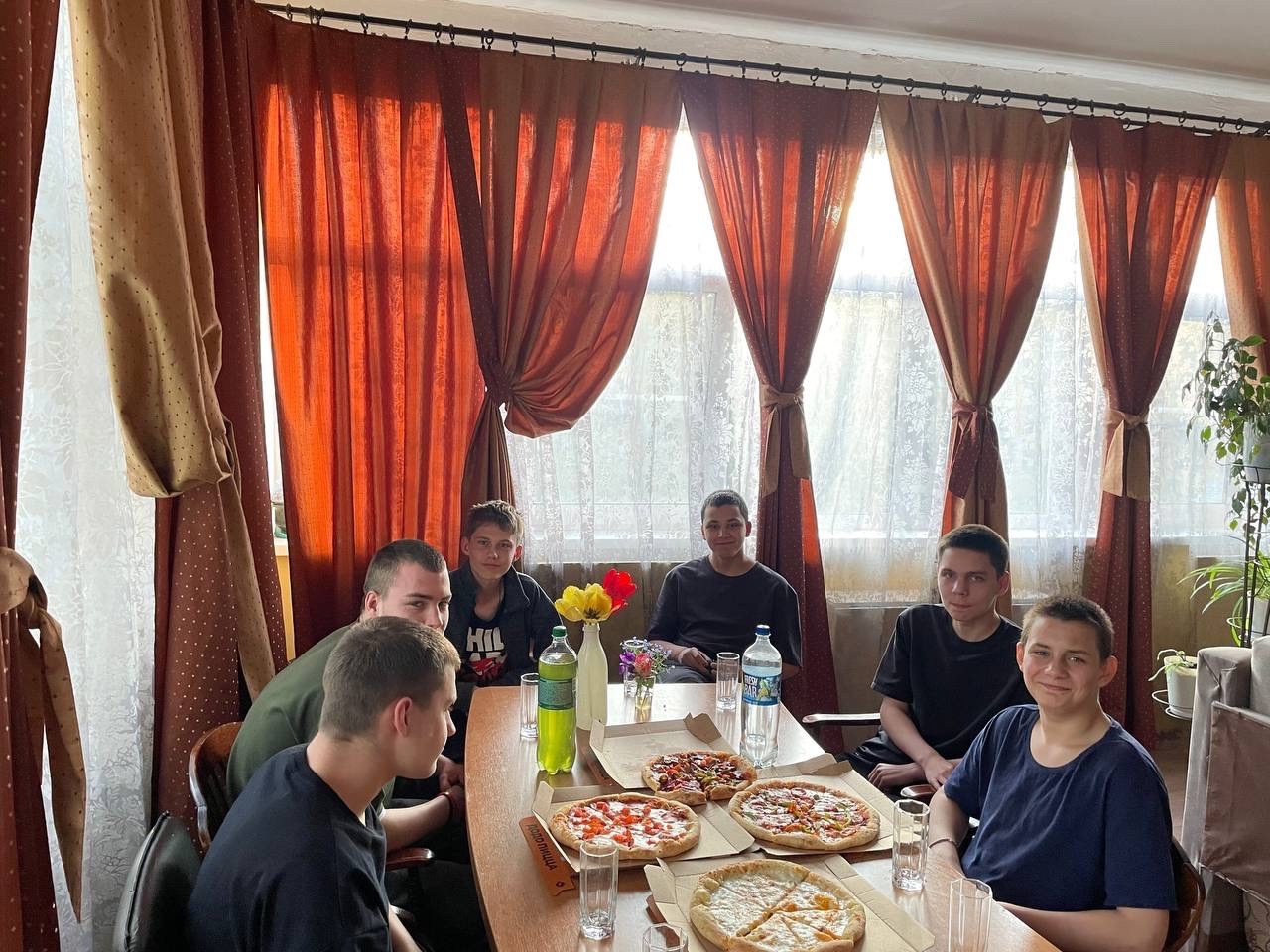 Провожаем учебный год и встречаем лето