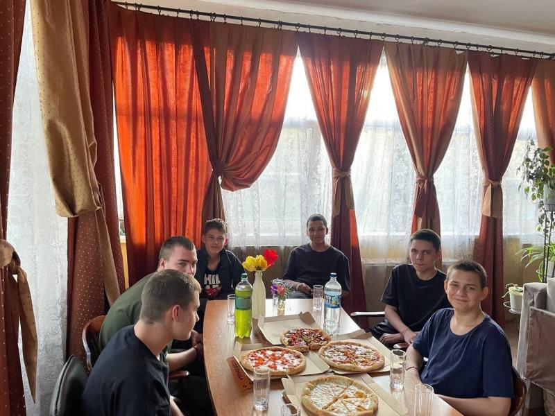 Провожаем учебный год и встречаем лето