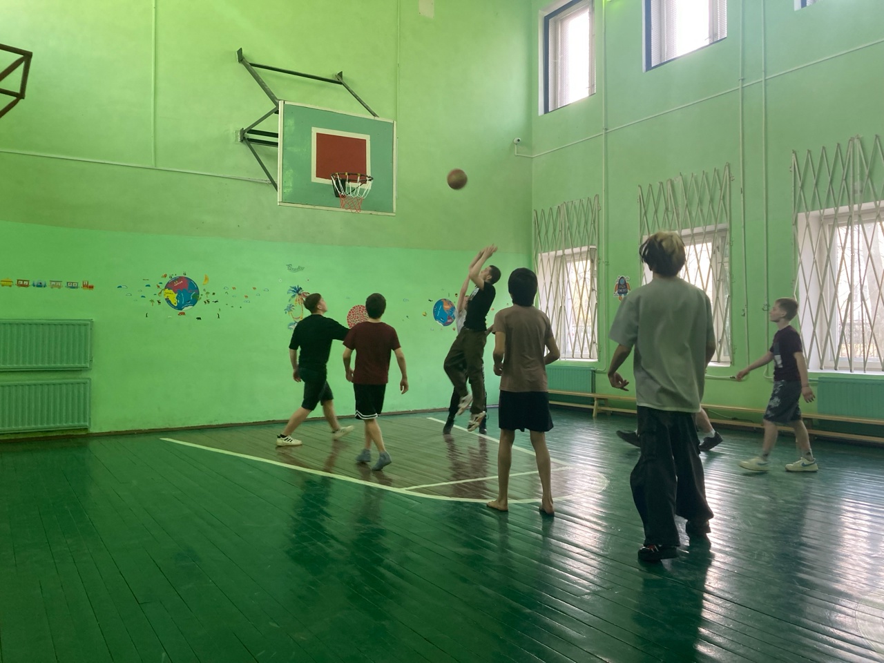 Товарищеская игра в баскетбол