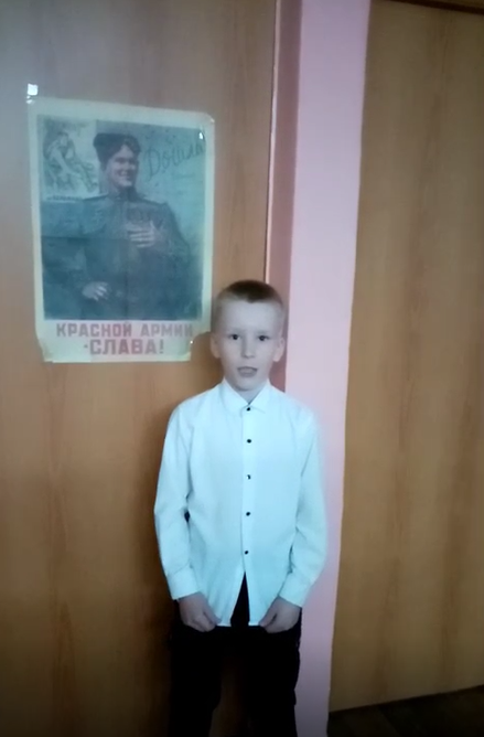 Конкурс чтецов "Мы о войне стихами говорим"