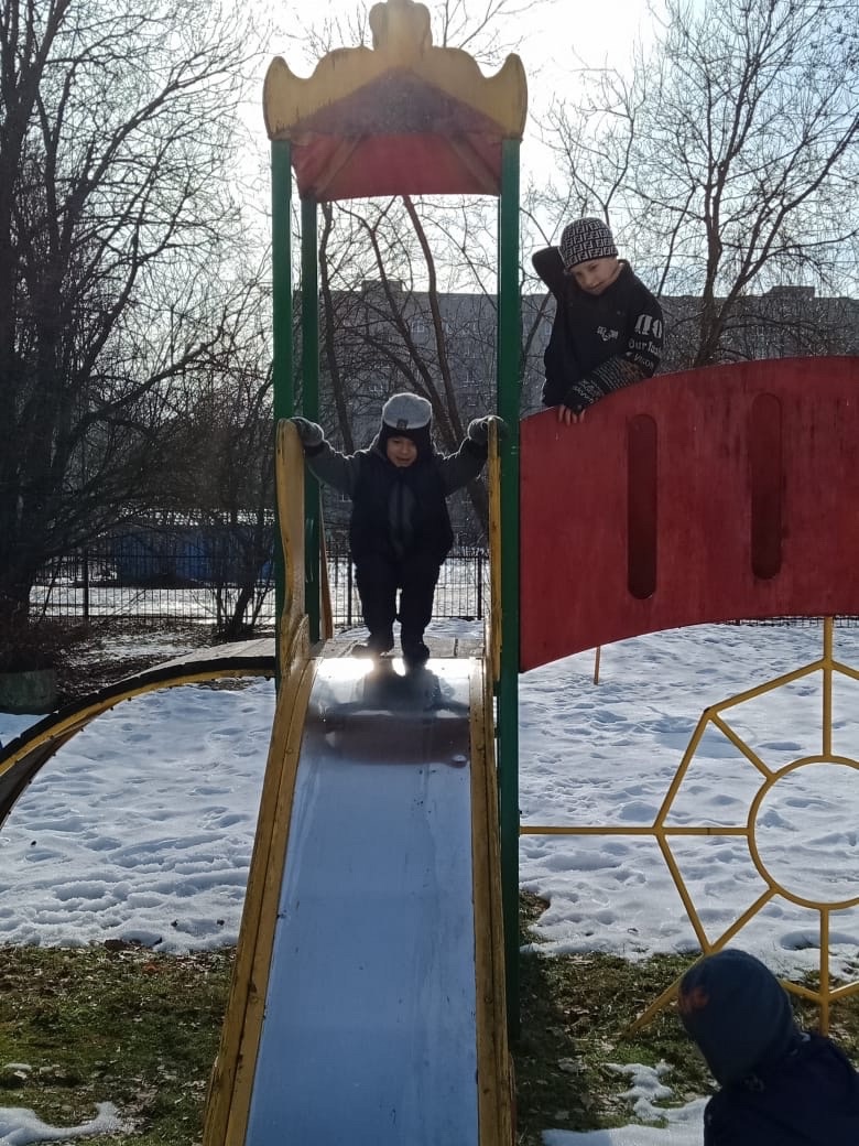 Прогулки на свежем воздухе