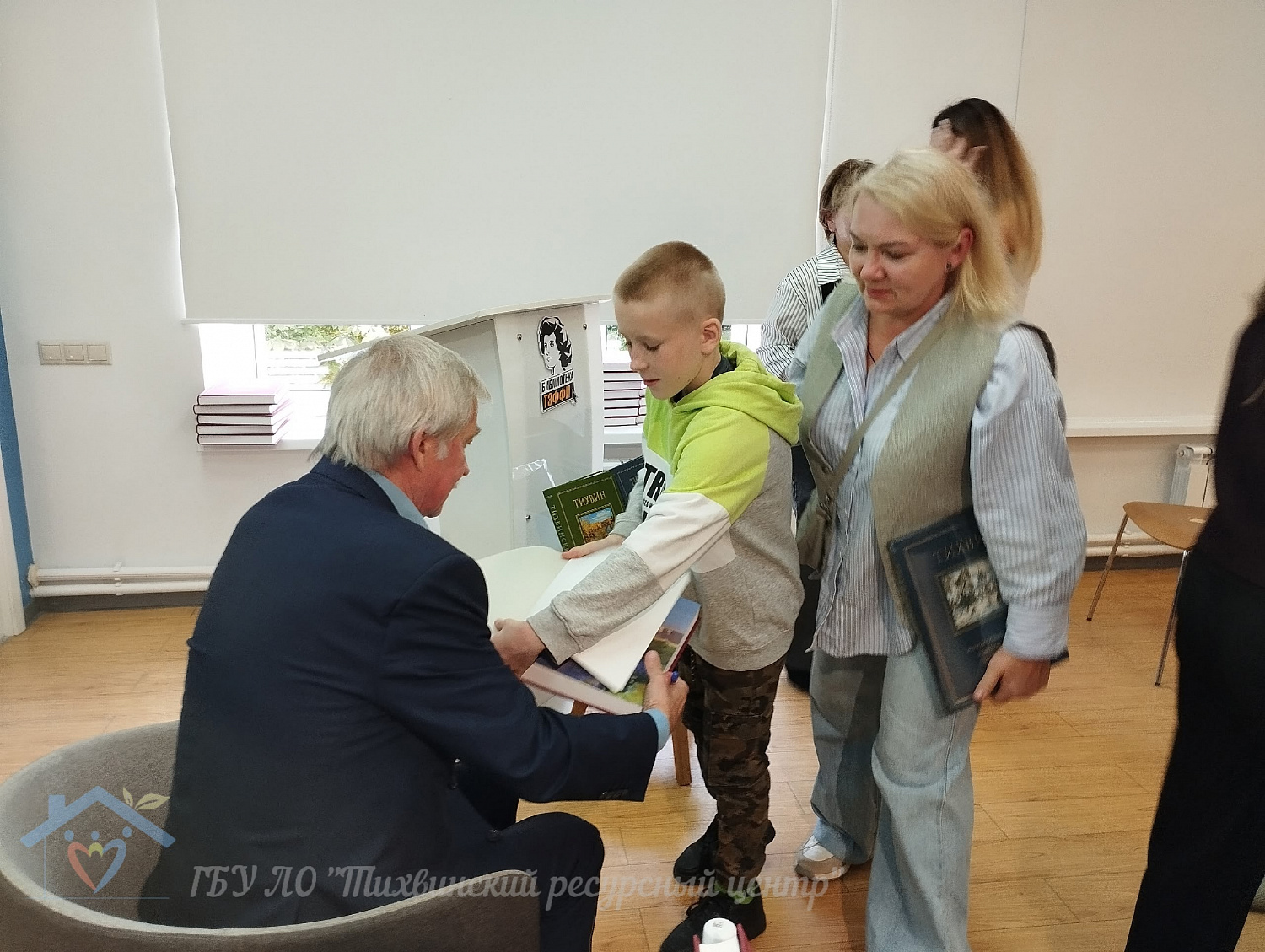 В библиотеке «Тэффи» состоялась презентация четвёртого тома издания «Тихвинский край»