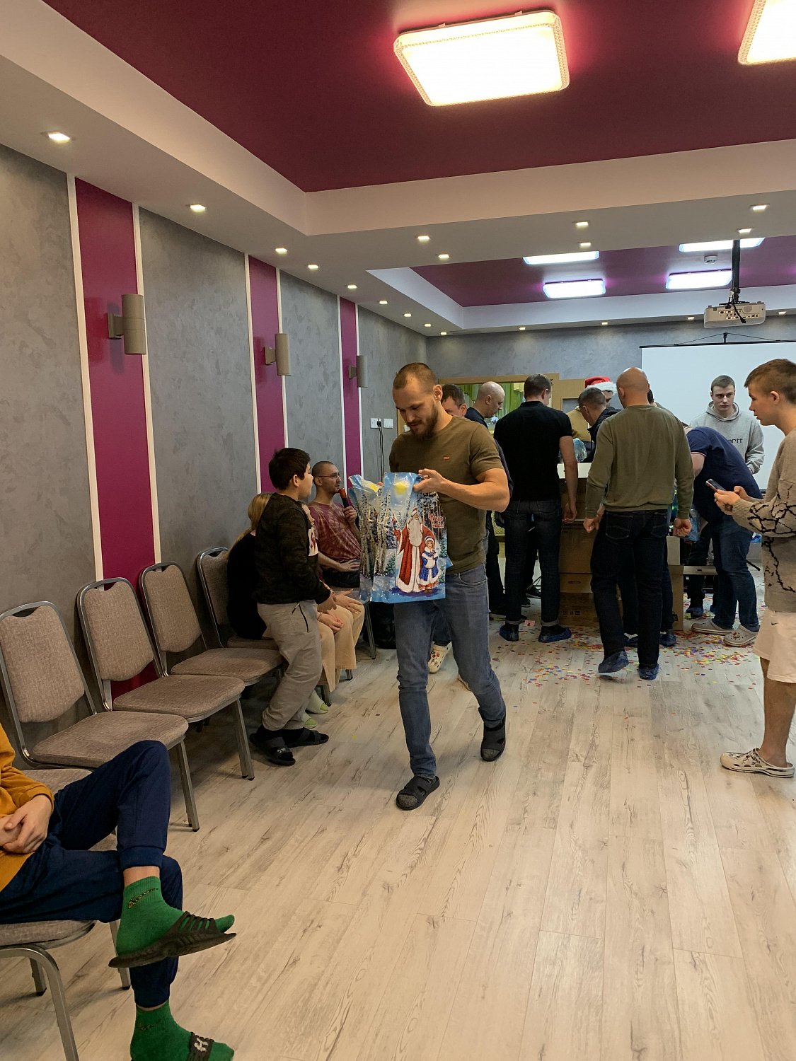 Новогоднее поздравление от шефов