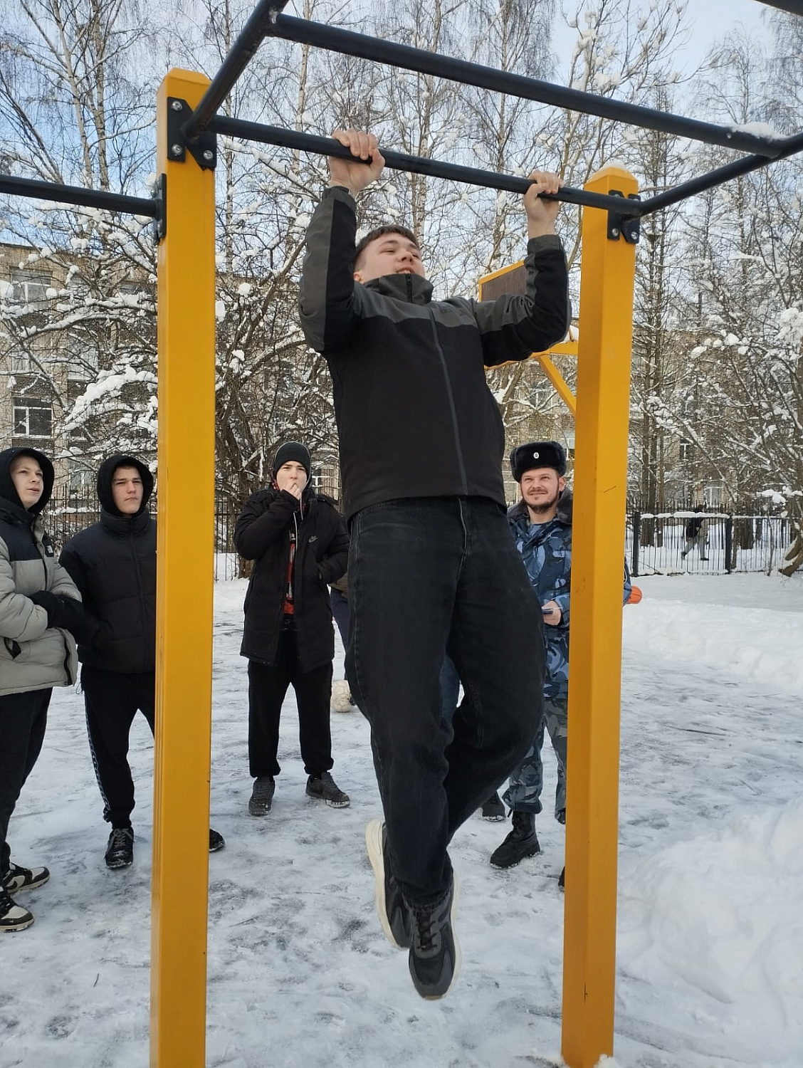 Спортивно-патриотическое мероприятие "А ну-ка, парни!