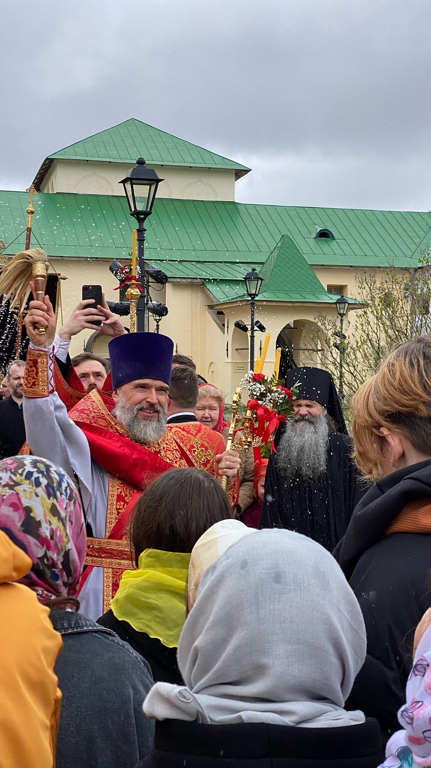 Пасхальный праздник «Детская Божественная Литургия»