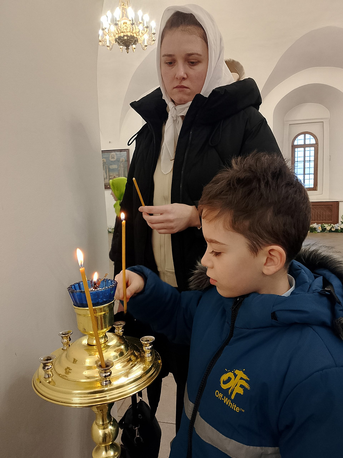 Воспитанники Тихвинского ресурсного центра посетили праздничную Рождественскую ёлку!