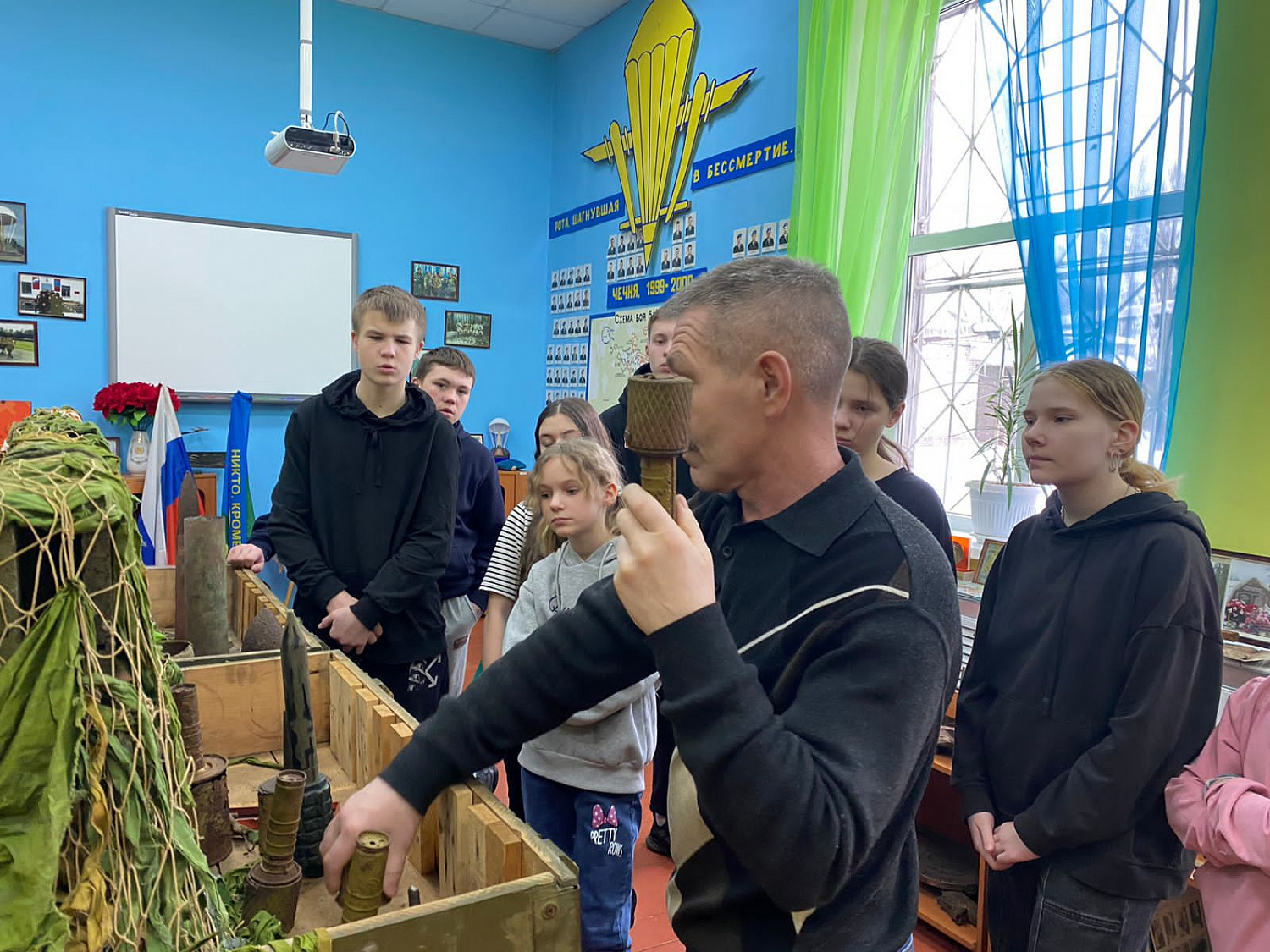 Экскурсия в военно-патриотический клуб "Десант"